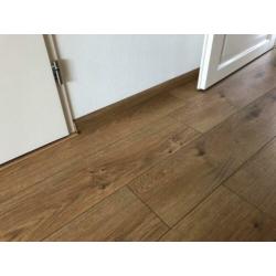 Wegens verhuizing laminaatvloer aangeboden 33 m2