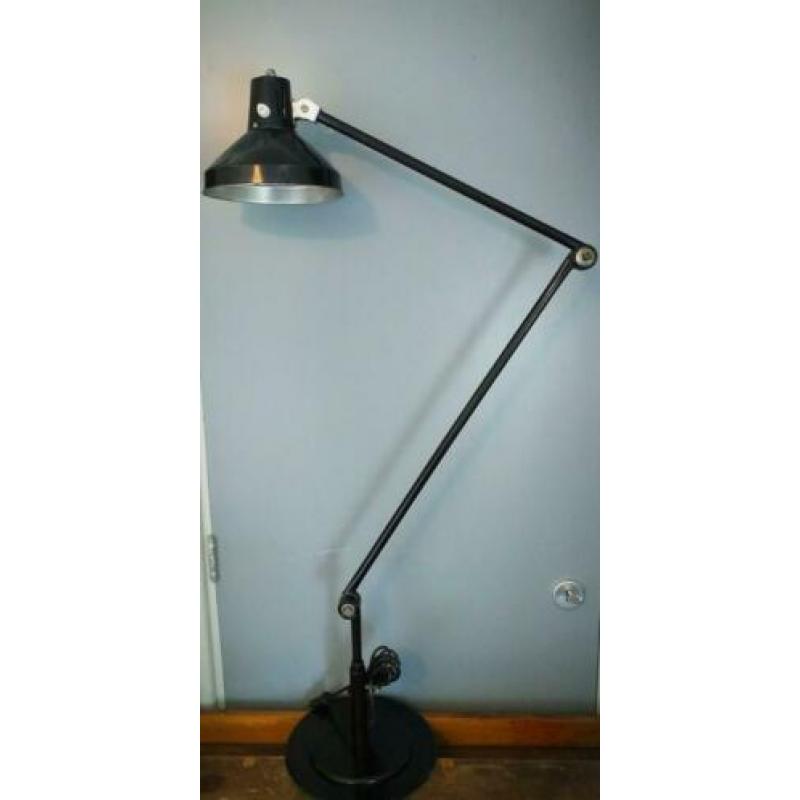 Vintage industriéle 3 armige italiaanse AB machine lamp