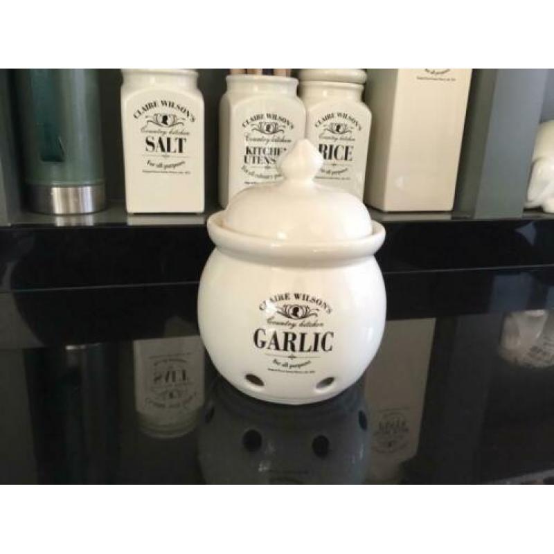 Claire Wilson garlic knoflookpot