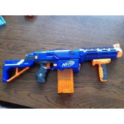 Nerf retaliator N-strike elite pistool