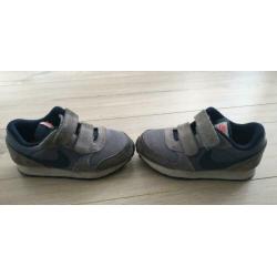 nike kinder schoenen sneakers maat 26