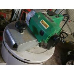 Hitachi bandschuurmachine sb 110