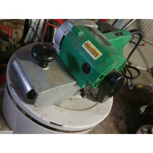 Hitachi bandschuurmachine sb 110