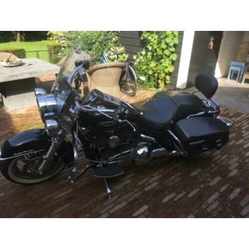 Harley Davidson FLHRCI Road King classic
