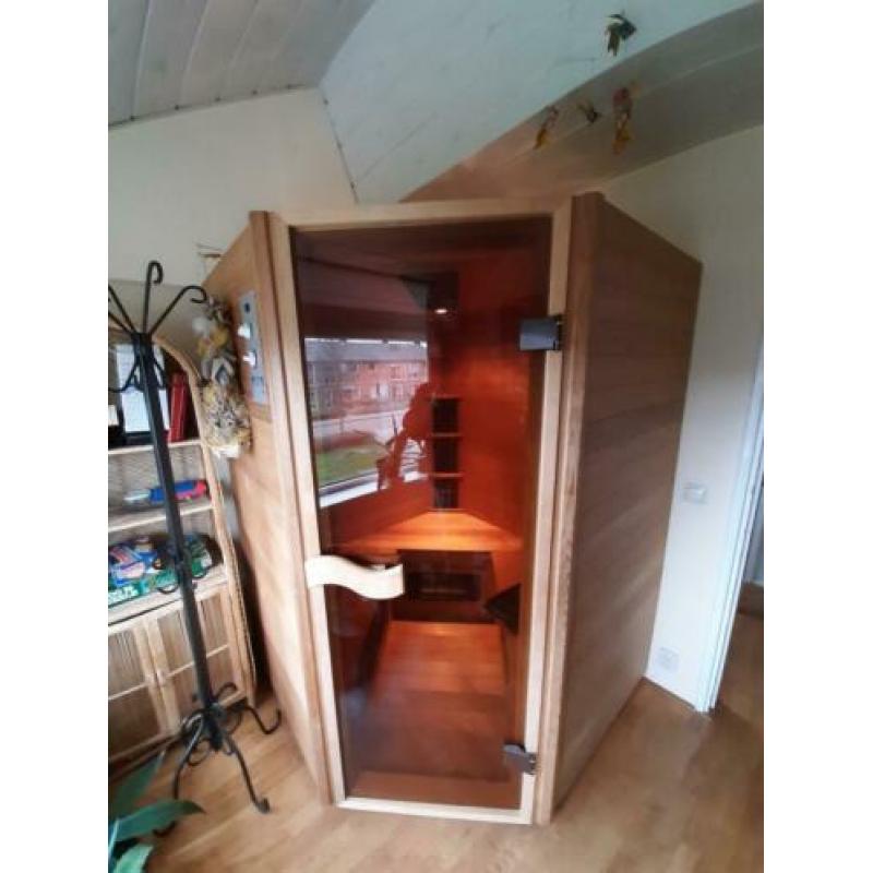 Infrarood hoekcabine 145GD 3 persoons.