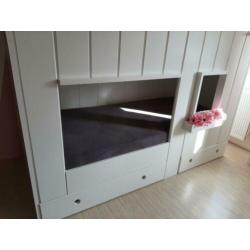 Grachtenpand bed / hoogslaper zoekt nieuw slaapmaatje