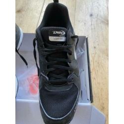 DITA zwarte veldhockeyschoenen light 300, maat EUR 42