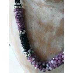 3+1 SALE!! (4) Super aparte ketting zwart met paars