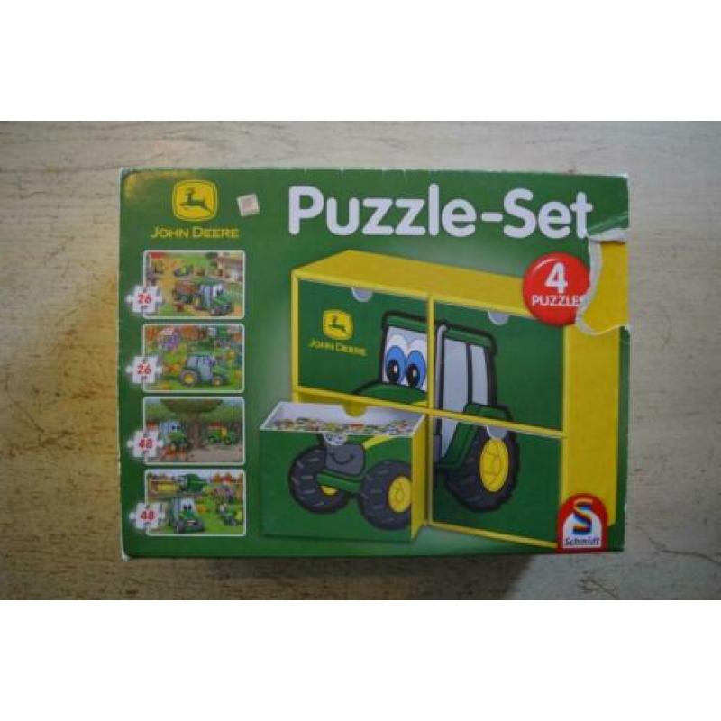 Set van 4 John Deere puzzels