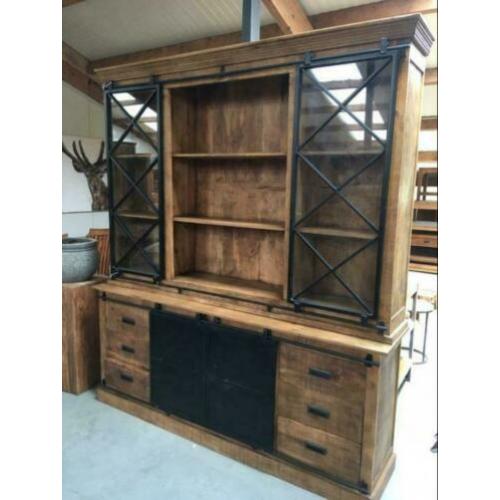 Industriële Buffetkast Nox NU LAATSTE MODEL €1199,-