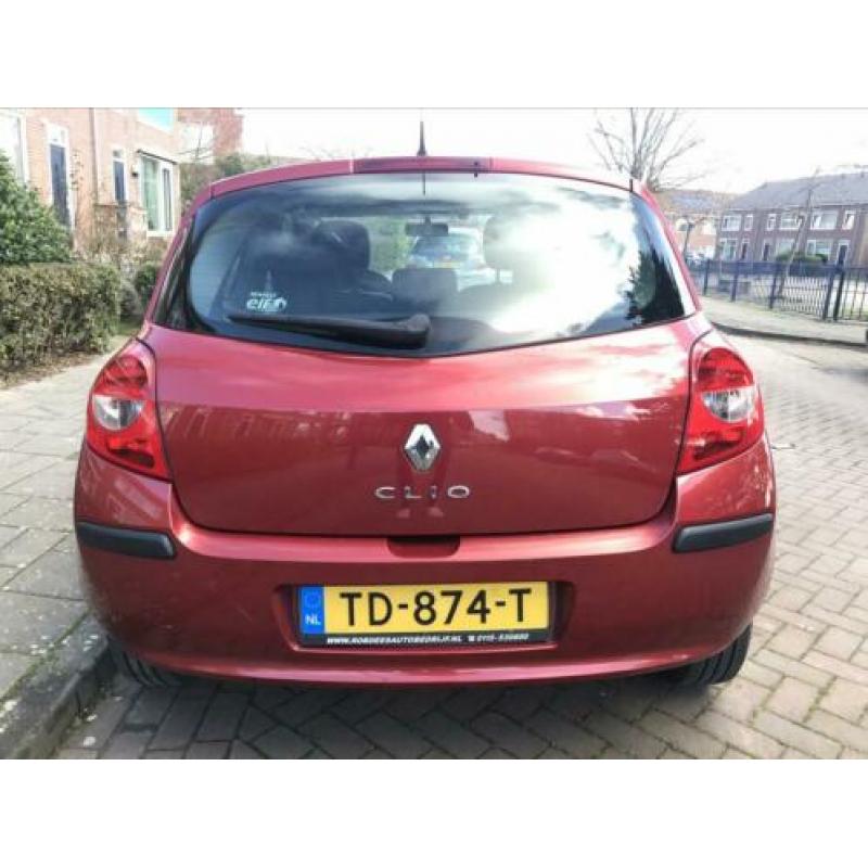 Renault Clio 1.2 2008 Nieuwe APK