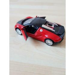 Mooi gedetailleerde model van de bugatti veyron 1:36