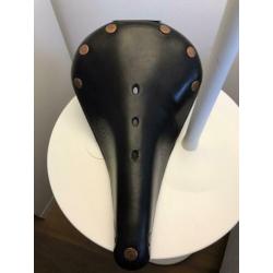 Brooks zadel B396 met koperkleurige klink nagels