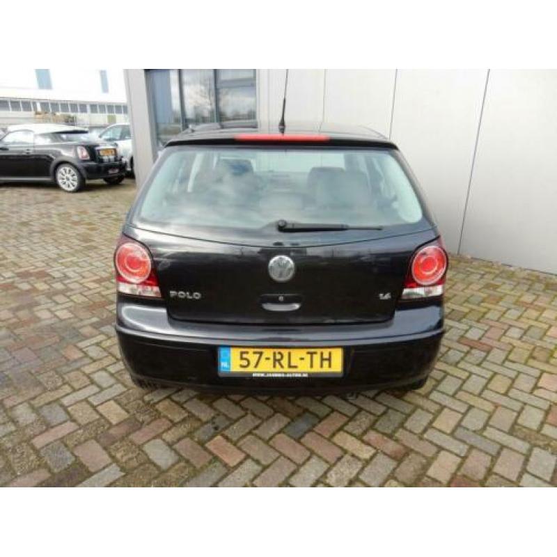 Volkswagen Polo 1.4-16V Comfortline Nieuwe APK, Airco