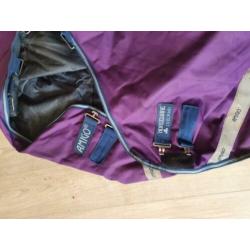 Amigo horseware 100 gram met hals 6.6