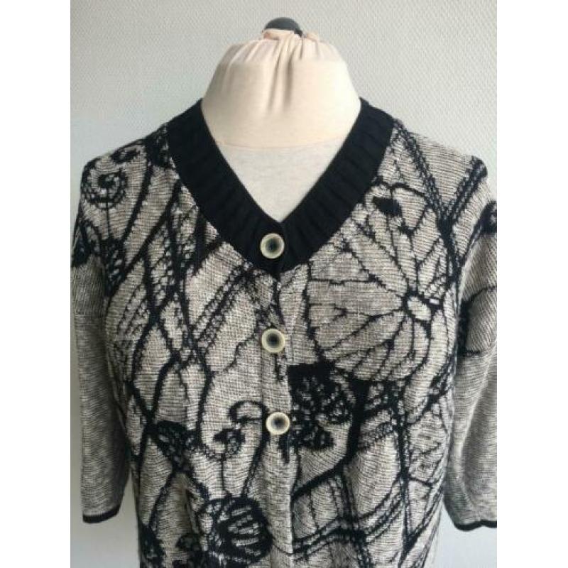 Lau Rie Vest (mt: 46) 394/10,8