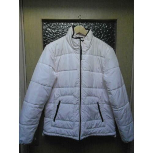 wie durft? in roze een warm winterjack van MexxSport met een