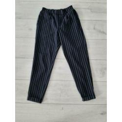 Blauwe pantalon met streep maat S