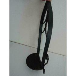 Zwart metalen console voor een (Maria) beeldje