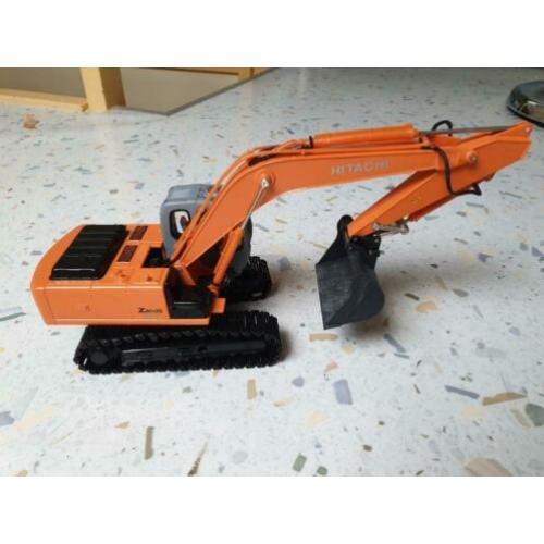 Hitachi 210