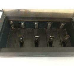 A335 Oplader Universal NicD Batterijoplader