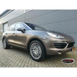 Porsche Cayenne 4.8 S 400 pk / Panoramadak