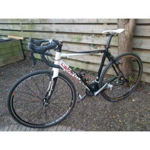 Gravel adventure bike