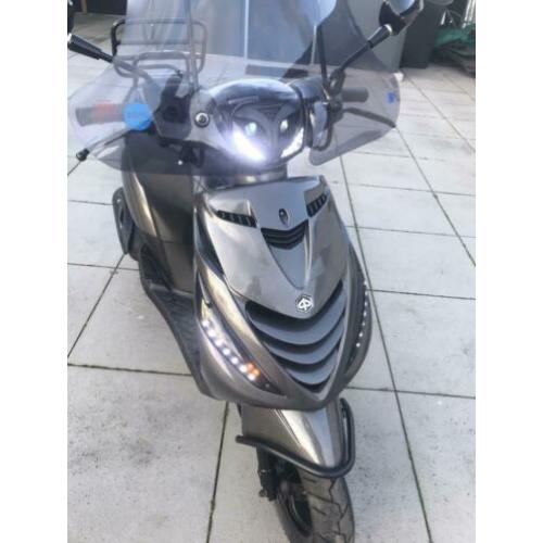 Zip met wok,schade,of mankementen gevraagd u kunt ook inruil
