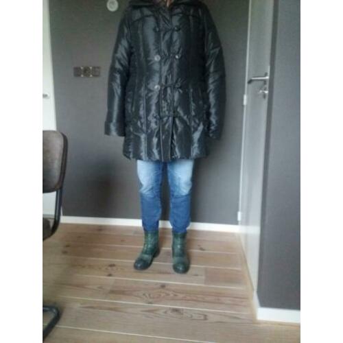 Beaumonde damesjas maat 46 met slangenprint motief