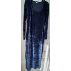 Blue velvet dress, blauwe lange avondjurk M