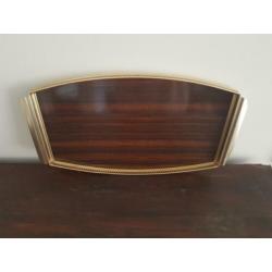 Retro vintage dienblad presenteerblad met bruin formica blad