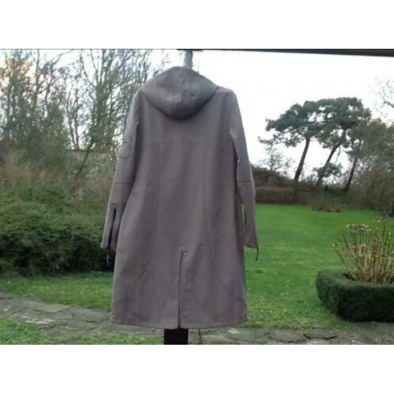 Ilse Jacobsen regen jas lang, maat 42/44. Beige / taupe.