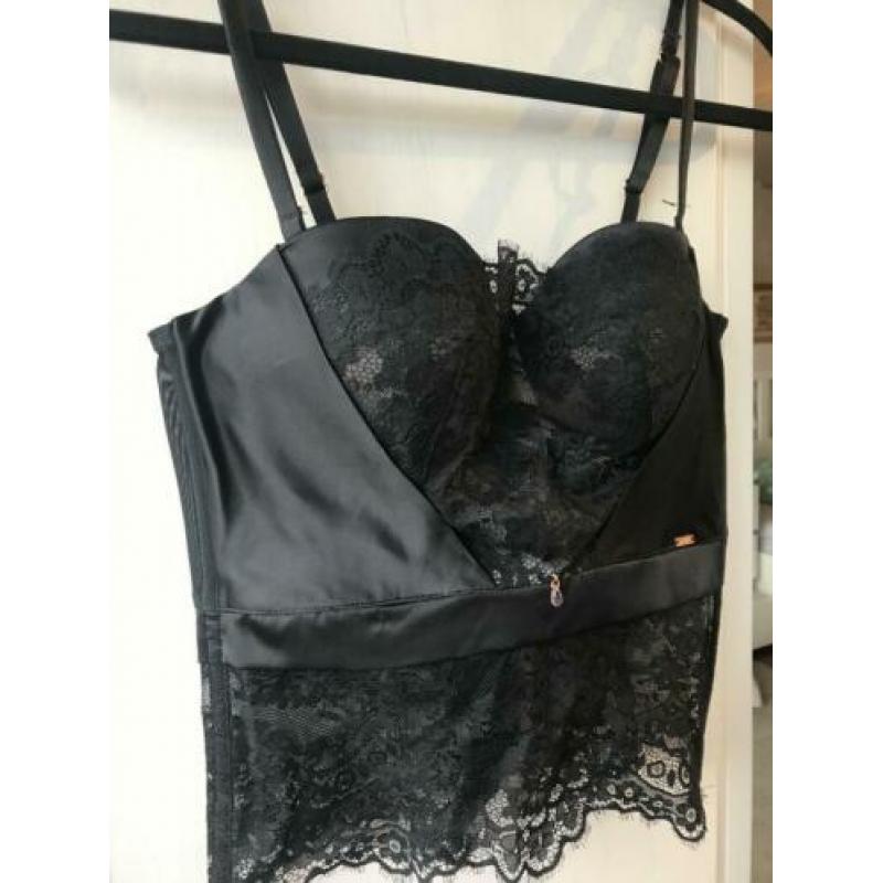 Korset Hunkemöller noir collectie 80B