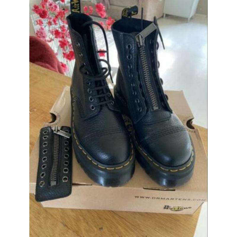 Dr martens sinclair maat 38