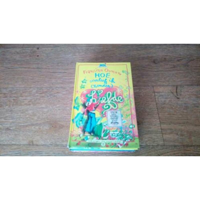 3 boeken van Hoe overleef ik