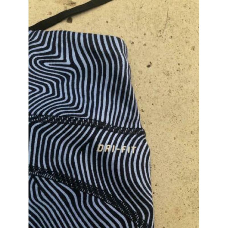Nieuw Nike maat XS sportbroek