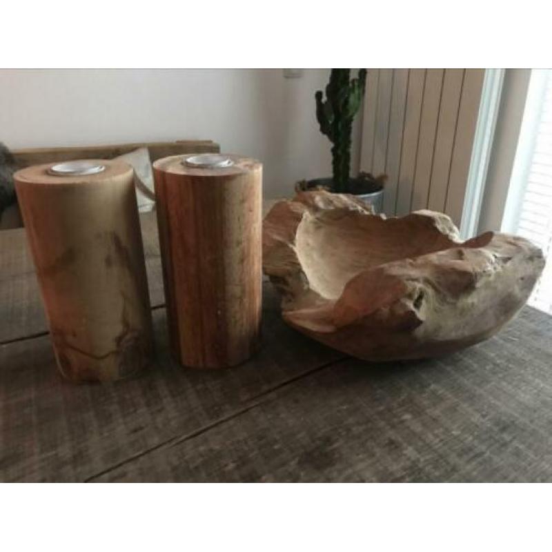 Waxinelichthouders van hout