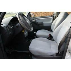 Opel Meriva 1.6-16V Cosmo AIRCO (bj 2003)