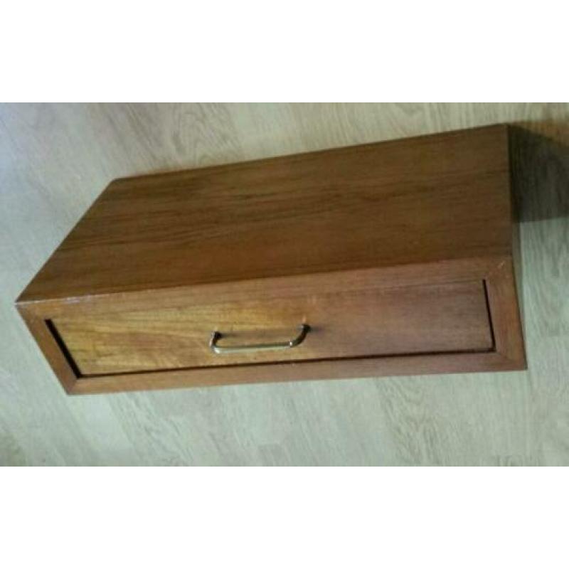 vintage zwevend nachtkastje teak lade laatje koper handvat