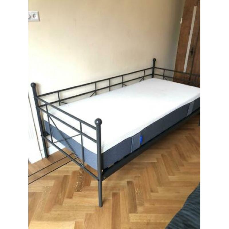 Eenpersoonsbed 90x200cm van Beter Bed met Emma matras
