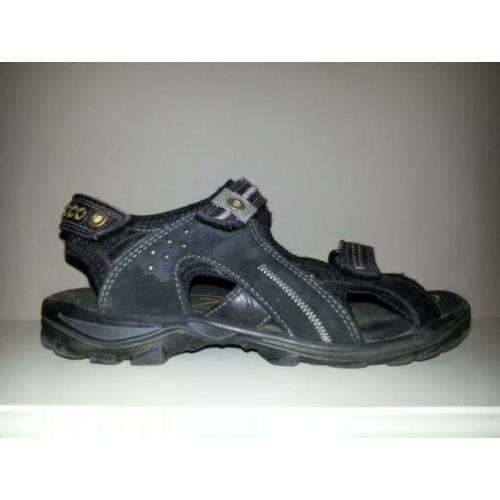 ECCO sandalen zwart maat 35