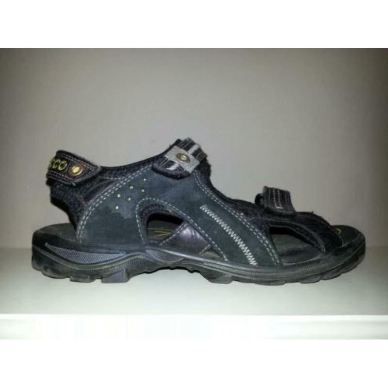ECCO sandalen zwart maat 35