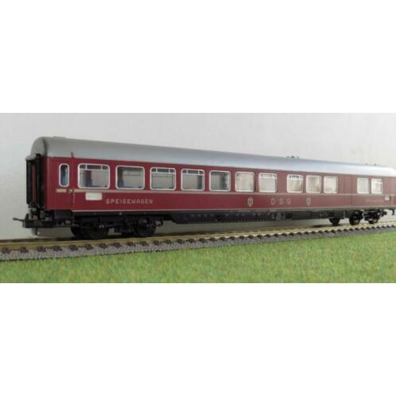 Lima Personenrijtuig DB - Speisewagen 'DSG' (Rood, 2) - 1:87
