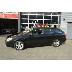 Nissan Primera Estate 2.0 Business Edition Automaat I Airco