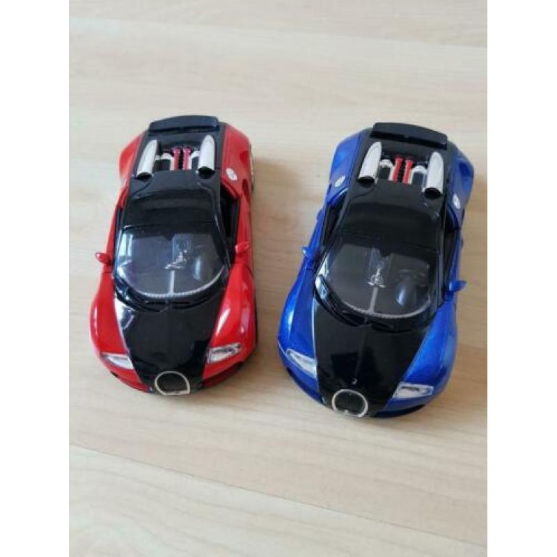 Mooi gedetailleerde model van de bugatti veyron 1:36