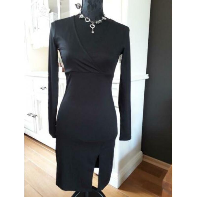 jurk 2 halen 1 betalen H&M mt 38 M 1 paars + 1 zwart Nieuw