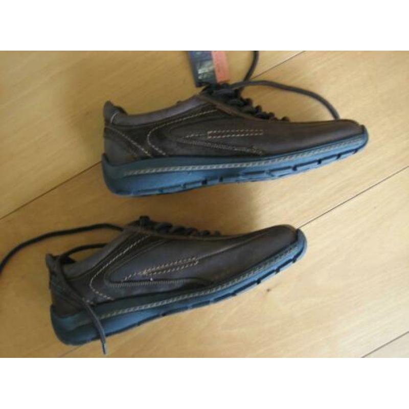 Nieuw! Sportieve bruin leren veterschoen OUTPUT 41 snazzeys