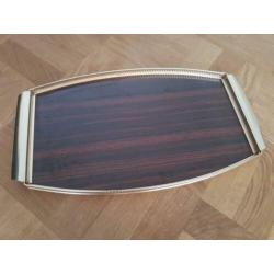 Retro vintage dienblad presenteerblad met bruin formica blad