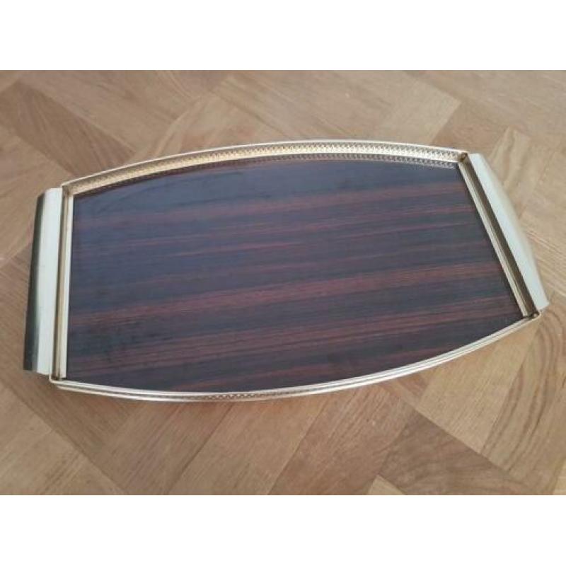 Retro vintage dienblad presenteerblad met bruin formica blad