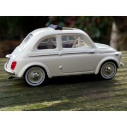 Fiat 500 1/43 Solido wit